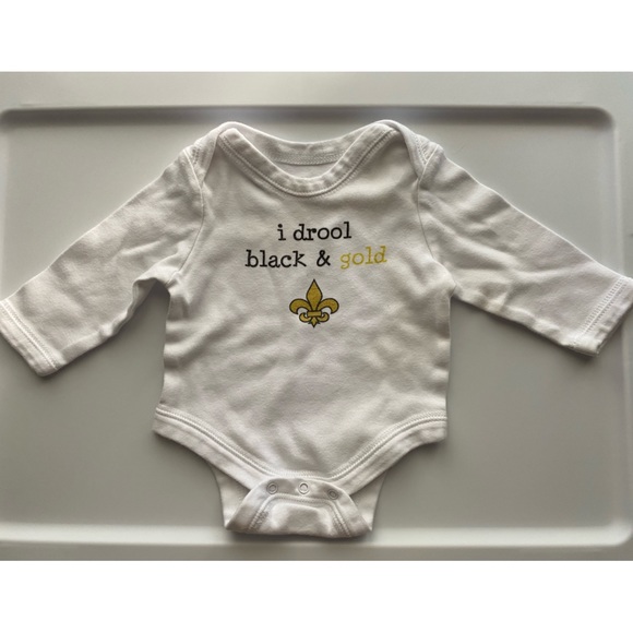 💛⚜️🖤Saints onesie • 3-6M • GUC - Picture 1 of 3